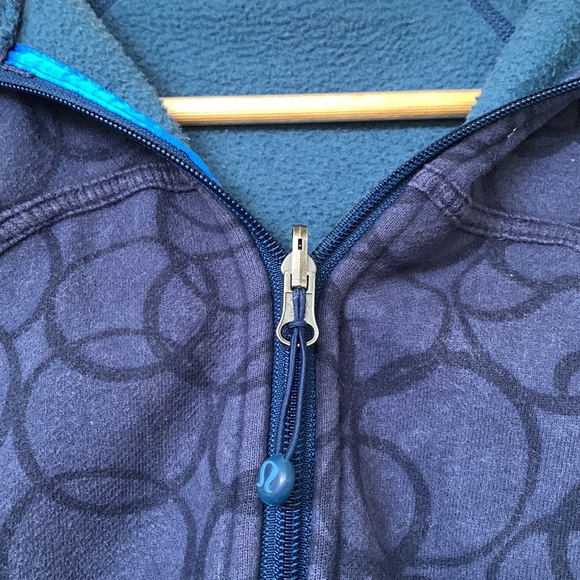 Lululemon Women’s Scuba Hoodie. size 6 - Picture 2 of 7